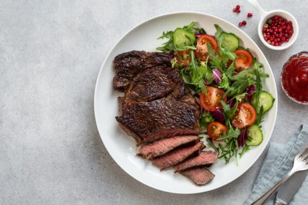 beef steak with fresh vegetable salad